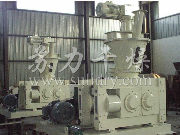 GZL系列干法輥壓造粒機(jī)